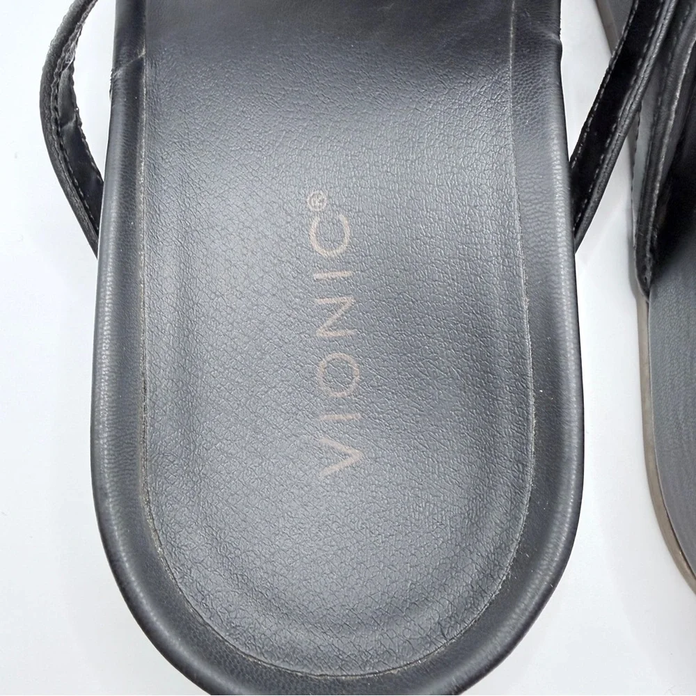 Vionic Solari Women's Toe-Post Sandals - Picture 9 of 10